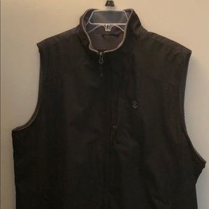 IZOD Vest Mens Large Black shel w/ Fleece lining